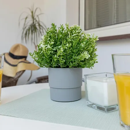 Appartement Cosy Near Center By Yoca Gdańsk